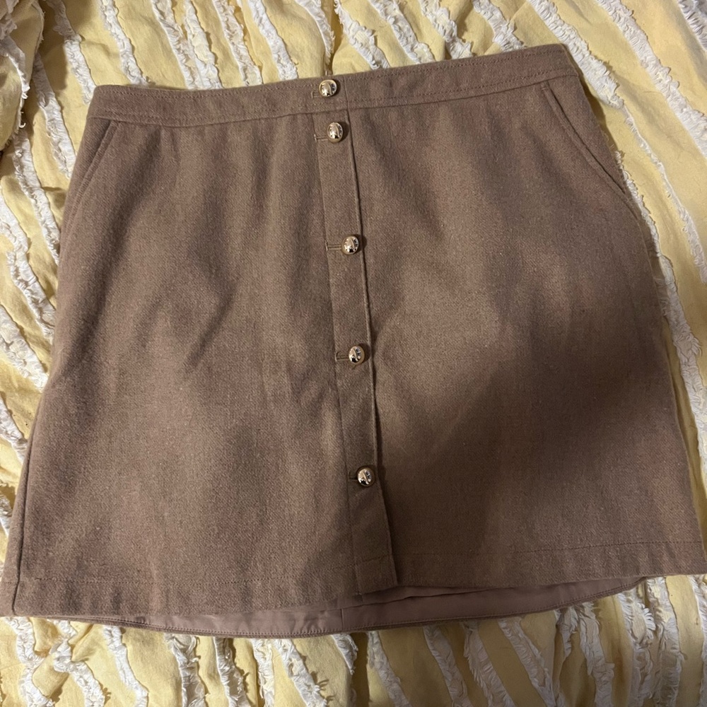 Loft tan A line button skirt